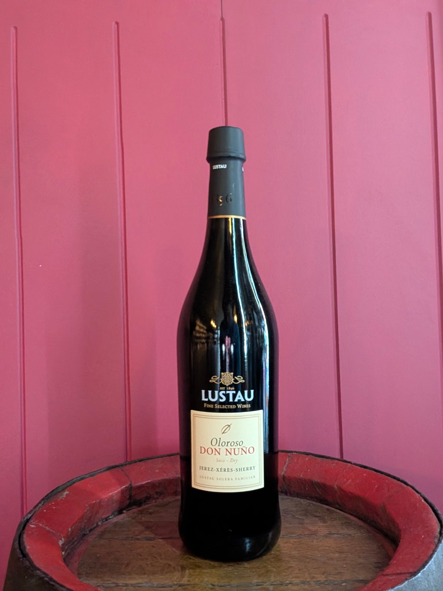 Bodegas Lustau, Oloroso 'Don Nuno' Dry Solera Familia